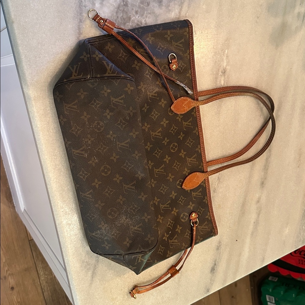 Louis Vuitton Brown Monogram Handbag - Picture 1 of 6